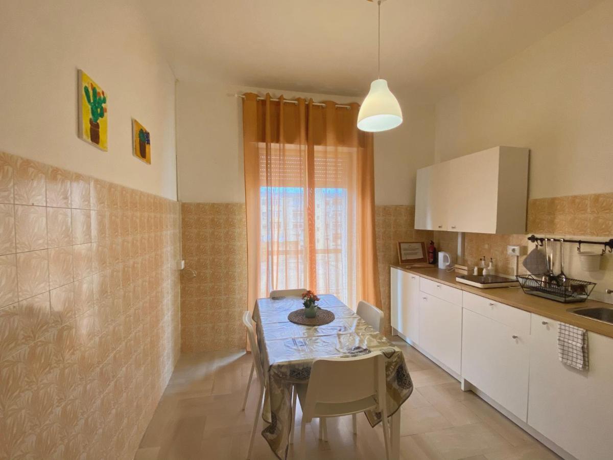 Guest House Service - Express Airport Apartment Modugno Exteriér fotografie